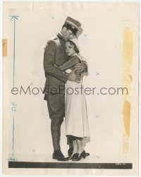 9j1294 FAREWELL TO ARMS 8x10.25 still 1932 best romantic portrait of Gary Cooper & Helen Hayes!