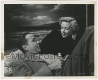 9j1348 IN A LONELY PLACE 8.25x10 still 1950 Humphrey Bogart & Gloria Graham by Lippman, Nicholas Ray