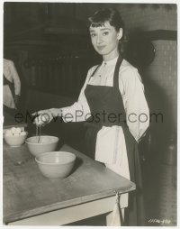 9j1456 SABRINA candid 7.5x9.5 still 1954 great c/u of Audrey Hepburn cracking egg in kitchen!