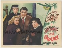 9j0647 ARSENIC & OLD LACE LC 1944 c/u of Cary Grant, Priscilla Lane, Josephine Hull & Jean Adair!