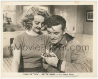 9p0667 DARK VICTORY 8x10.25 still 1939 c/u of George Brent with Bette Davis, who is going blind!