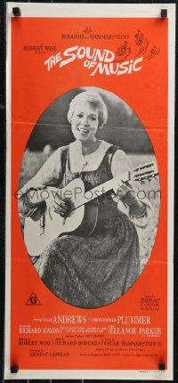 9p0422 SOUND OF MUSIC Aust daybill R1970s classic, great image of Julie Andrews playing guitar!