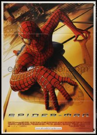 9p2079 SPIDER-MAN Italian 1p 2002 Tobey Maguire crawling up wall, Sam Raimi, Marvel Comics!