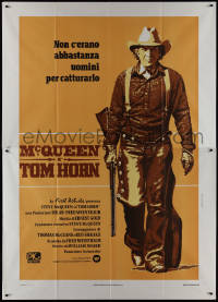 9p1653 TOM HORN Italian 2p 1980 great full-length image of cowboy Steve McQueen with rifle!