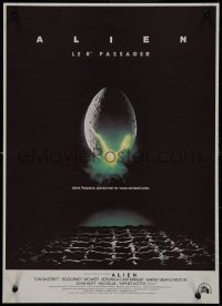 9r0947 ALIEN French 16x22 1979 Ridley Scott outer space sci-fi monster classic, cool egg image