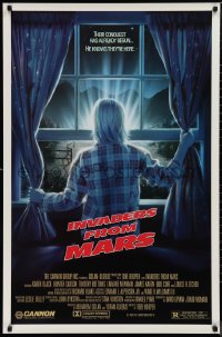 9r1217 INVADERS FROM MARS 1sh 1986 Tobe Hooper, art by Mahon, he knows they're here, R-rated!
