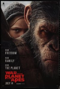 9r1470 WAR FOR THE PLANET OF THE APES style B teaser DS 1sh 2017 close-up of Caesar and Amiah Miller!