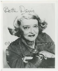 9s1198 BETTE DAVIS signed 8x9.75 REPRO photo 1980s head & shoulders portrait later in her career!