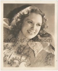 9s0970 ELEANOR POWELL signed deluxe 8x10 still 1940s head & shoulders close up of the beautiful star!