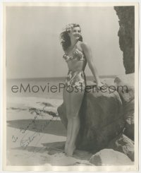 9s0975 ESTHER WILLIAMS signed deluxe 8x10 still 1940s great sexy portrait in swimsuit by the ocean!