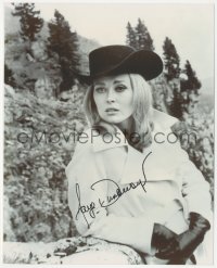 9s1249 FAYE DUNAWAY signed 8x10 REPRO photo 1980s sexy portrait in coat, gloves & hat on mountain!