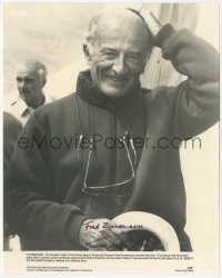 9s0986 FRED ZINNEMANN signed 8x10 still 1982 candid of the director making Five Days One Summer!