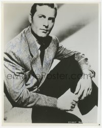 9s1255 GEORGE MONTGOMERY signed 8x9.75 REPRO photo 1985 great seated portrait of the leading man!