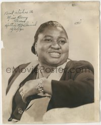 9s1011 HATTIE MCDANIEL signed 8x10 still 1941 great smiling portrait of the African American star!