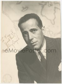 9s1015 HUMPHREY BOGART signed deluxe 7x9.25 still 1940s great portrait with world map background!