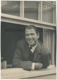9s1029 JAMES STEWART signed deluxe 7x10 still 1950s great portrait leaning out of window & smiling!