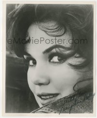 9s1327 MARY ANN MOBLEY signed 8x10 REPRO still 1980s the beautiful actress looking over her shoulder