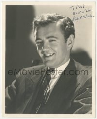 9s1140 ROBERT WALKER signed deluxe 8x10 still 1940s great seated smiling close up with shadows!