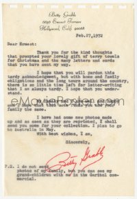 9s0686 BETTY GRABLE signed letter 1972 thanking him for his Christmas gifts of terry towels!