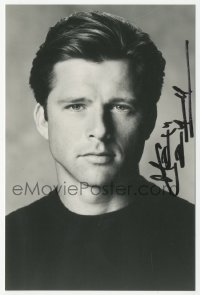 9s0760 MAXWELL CAULFIELD signed 4x6 photo 2000s you can frame it with the included magazine cover!
