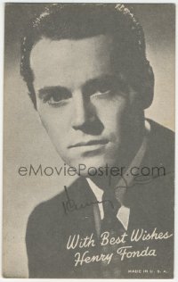 9s0674 HENRY FONDA signed arcade card 1940s great head & shoulders portrait of the leading man!