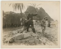 9t0822 ALL THE BROTHERS WERE VALIANT 8.25x10.25 still 1923 Lon Chaney protects native girl on beach!