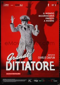 9w0379 GREAT DICTATOR Italian 1sh R2020 different image of Charlie Chaplin as Hitler-like Hynkel!