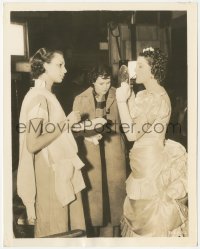 9y1285 PARNELL candid 8x10 still 1937 Myrna Loy gets makeup touched up before tender scene w/Gable!