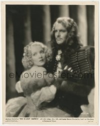 9y1317 SCARLET EMPRESS 8x10.25 still 1934 Marlene Dietrich & John Lodge embracing, von Sternberg