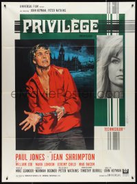 9y2010 PRIVILEGE French 1p 1967 Jean Shrimpton is a pop singer who makes it big, Jean Mascii art!