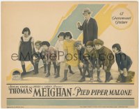 9y0795 PIED PIPER MALONE LC 1924 Thomas Meighan starts nine school kids on a running race!