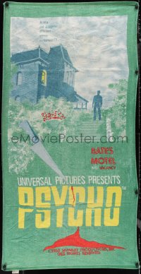 9y0346 PSYCHO towel 1970s-1980s classic image of Anthony Perkins by the iconic house!