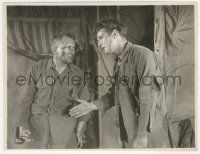 1b2395 TELL IT TO THE MARINES 7.5x9.75 still 1926 bloody Lon Chaney & William Haines after fight!