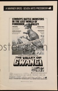 1b0083 VALLEY OF GWANGI pressbook 1969 Ray Harryhausen, great art of cowboys battling dinosaurs!