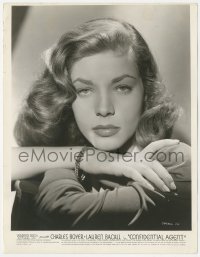 1f2310 CONFIDENTIAL AGENT 8x10.25 still 1945 close-up of sexy Lauren Bacall with hands crossed!