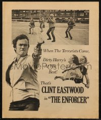 1f0249 ENFORCER herald 1976 when the terrorists come, Clint Eastwood is Dirty Harry is at his best!