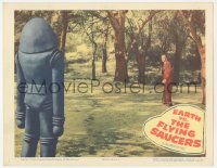 1f0594 EARTH VS. THE FLYING SAUCERS LC 1956 huge alien robot stares down man standing in park!