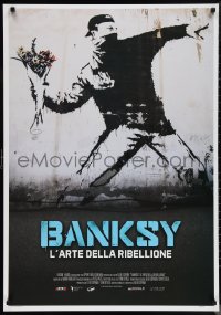 1g0713 BANKSY & THE RISE OF OUTLAW ART Italian 1sh 2020 art of rioter 'throwing' flowers!