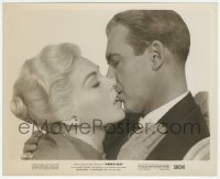 1j1578 VERTIGO 8.25x10 still 1958 Alfred Hitchcock, c/u of James Stewart kissing blonde Kim Novak!
