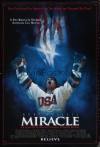 1k1308 MIRACLE DS 1sh 2004 Kurt Russell, Olympic ice hockey, cool artwork!
