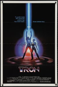 1k1477 TRON 1sh 1982 Walt Disney sci-fi, Jeff Bridges in a computer, cool special effects!