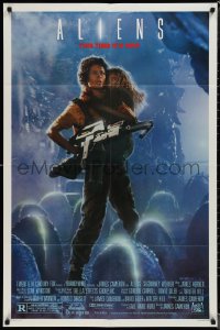 1p1445 ALIENS 1sh 1986 James Cameron sci-fi sequel, Sigourney Weaver as Ripley carrying Carrie Henn!