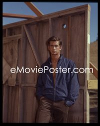 1s0385 ANTHONY PERKINS group of 3 4x5 transparencies 1960s great candid portraits of the leading man!