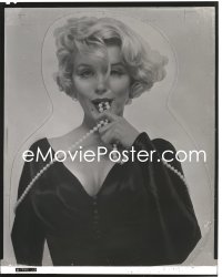 1s0302 MARILYN MONROE B+W 8x10 transparency 1959 sexy image w/pearls in mouth from Some Like It Hot!