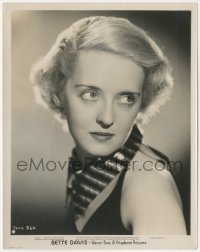 1t2147 BETTE DAVIS 8x10.25 still 1930s wonderful Warner Bros. studio portrait of the leading lady!