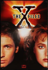 1w0177 X-FILES tv poster 1994 close-up image of FBI agents David Duchovny & Gillian Anderson!