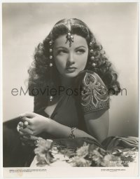 1y2085 SUNDOWN 7.5x9.75 still 1941 incredible portrait of super sexy Gene Tierney in cool outfit!