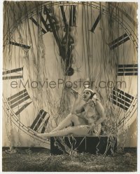1y2086 SUZANNE KAAREN 7.25x9.25 still 1933 New Year's Eve portrait in skimpy outfit by giant clock!