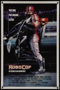 1z1388 ROBOCOP 1sh 1988 Paul Verhoeven, full-length cyborg policeman Peter Weller by Mike Bryan!