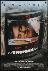 1z1471 TRUMAN SHOW advance DS 1sh 1998 cool image of Jim Carrey on large screen, Peter Weir!